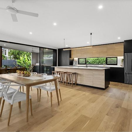 Element On Coolum Beachfront Sunshine Coast Exterior photo