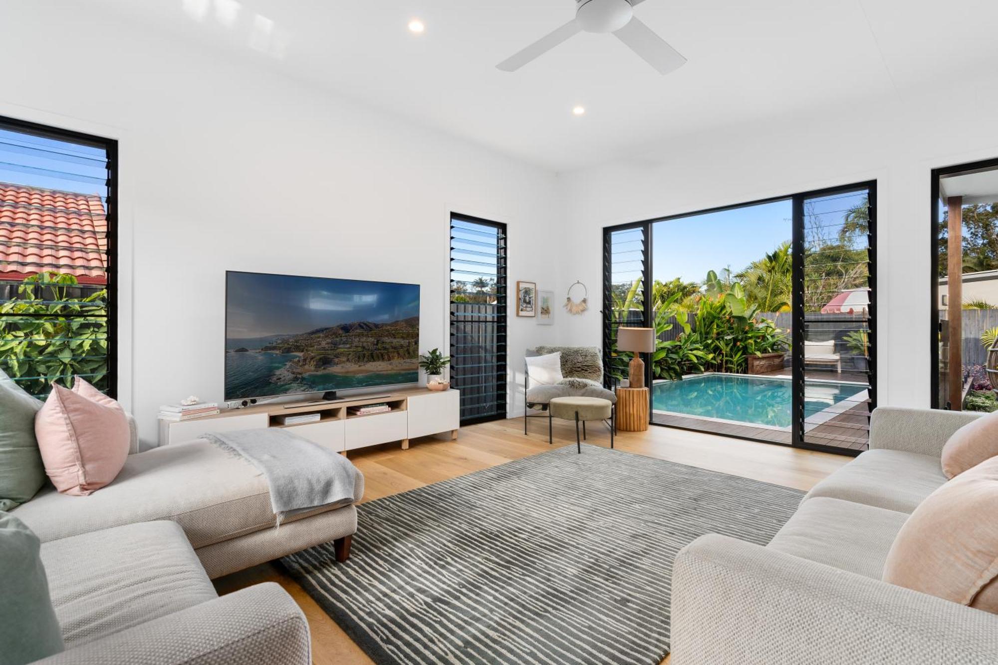 Element On Coolum Beachfront Sunshine Coast Exterior photo